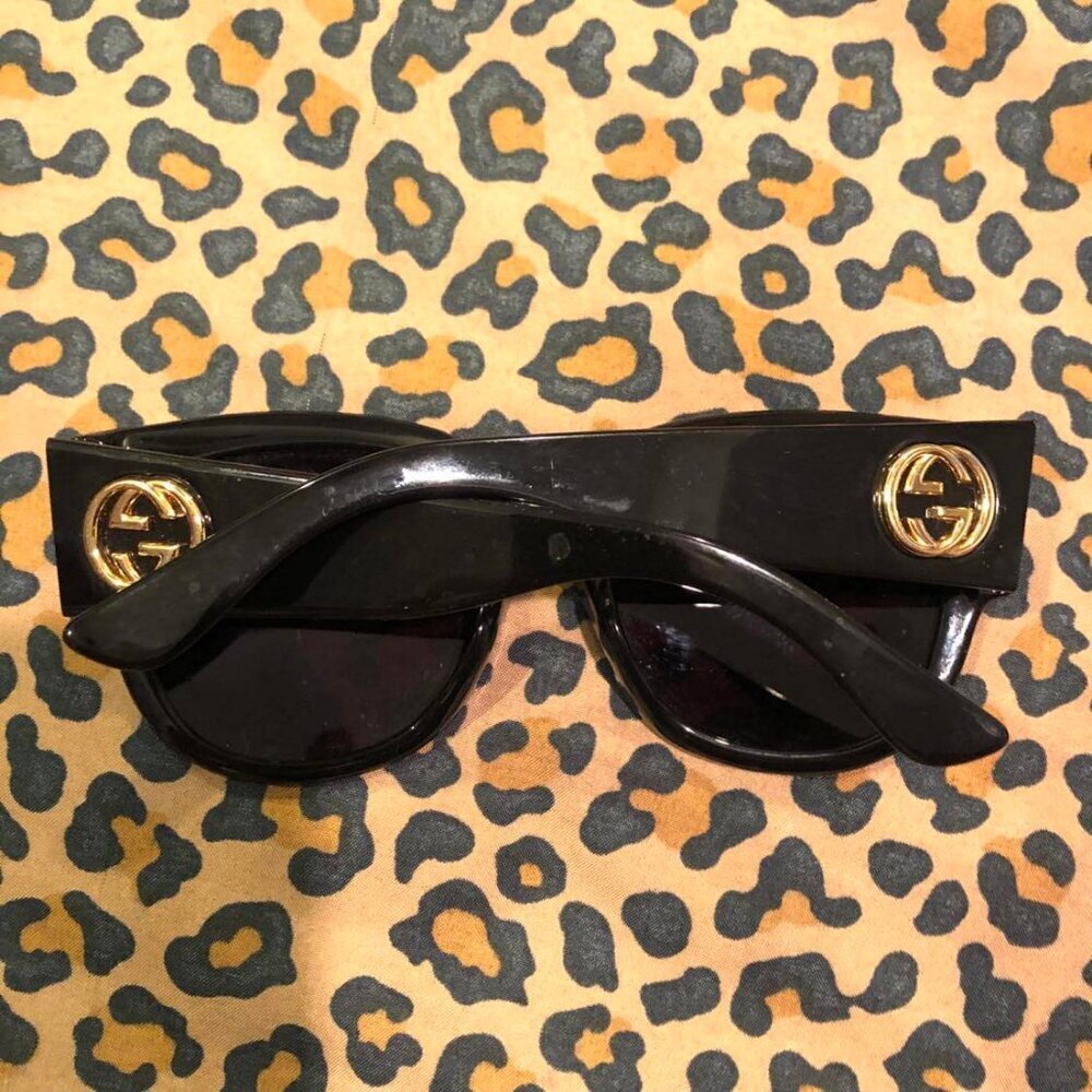 NWT GUCCI Sunglasses GG0142SA Black Square Frame Gold G Logo + Case MSRP $550 - Picture 8 of 14